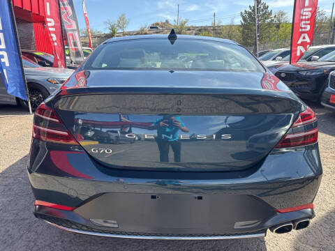 2023 Genesis G70 2.0T