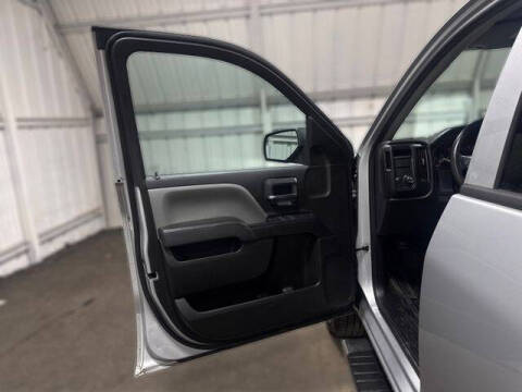 2018 Chevrolet Silverado 1500 Custom