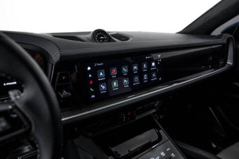 2025 Porsche Cayenne Turbo E-Hybrid