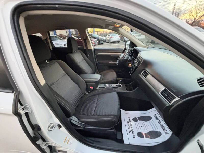 2016 Mitsubishi Outlander