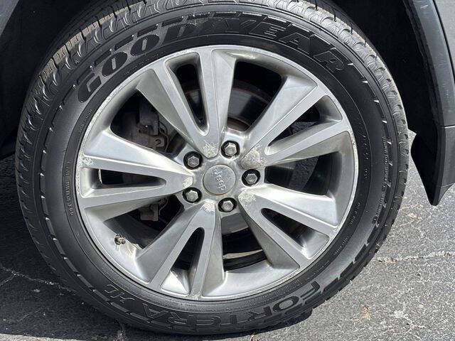 2012 Jeep Grand Cherokee Laredo