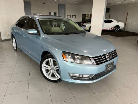 2013 Volkswagen Passat for sale at Auto Mall of Springfield in Springfield IL