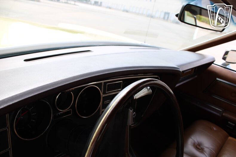 1972 Ford Thunderbird