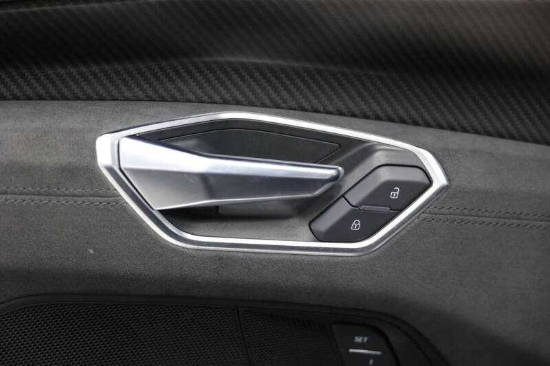 2022 Audi RS e-tron GT quattro