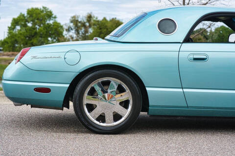 2002 Ford Thunderbird Deluxe