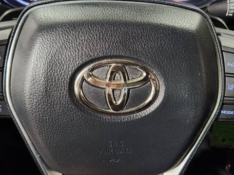 2020 Toyota Camry SE