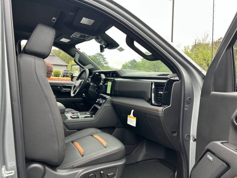 2025 GMC Sierra 2500HD