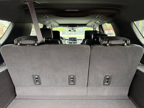 2021 GMC Yukon XL SLT