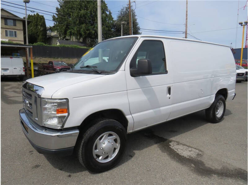 2013 Ford E-Series E-250