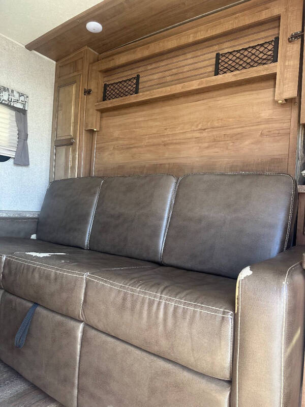 2018 Forest River 2304ds