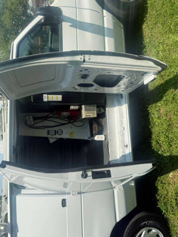 2011 Ford E-Series E-350 SD