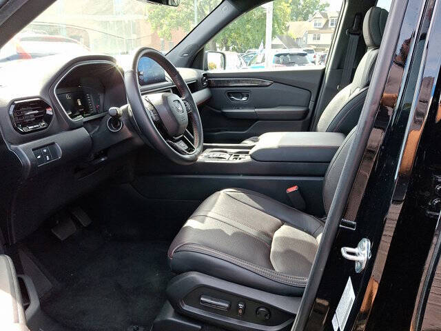 2025 Honda Pilot Black Edition