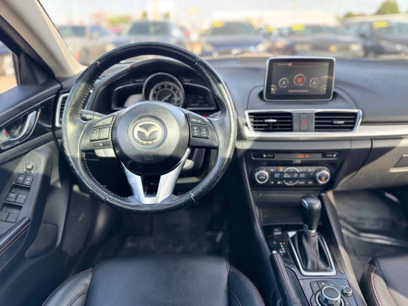 2015 Mazda MAZDA3 s Touring