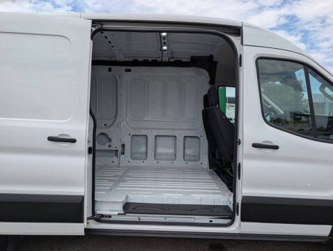 2023 Ford E-Transit