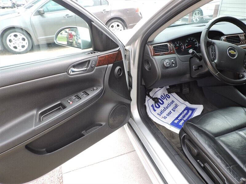 2011 Chevrolet Impala LT