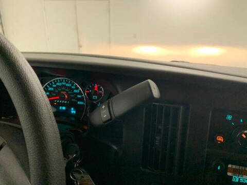 2025 Chevrolet Express 3500