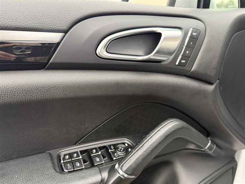 2012 Porsche Cayenne S