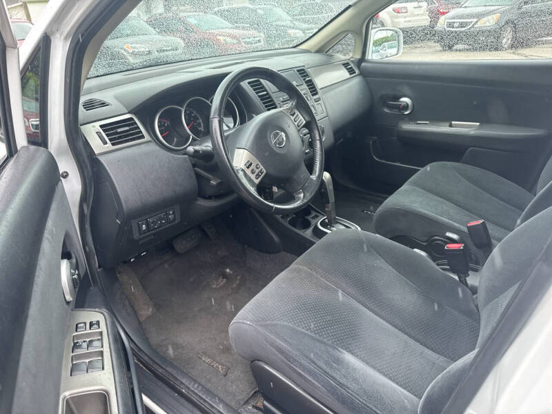 2012 Nissan Versa 1.8 S