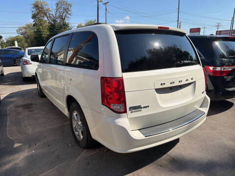 2013 Dodge Grand Caravan SXT