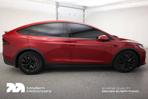 2023 Tesla Model X Standard Range