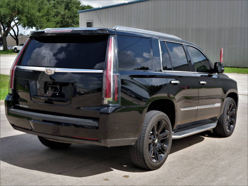 2020 Cadillac Escalade Premium Luxury