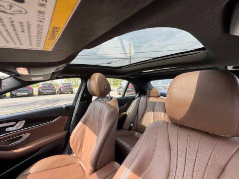 2019 Mercedes-Benz E-Class E 300