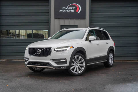 2016 Volvo XC90 T6 Momentum
