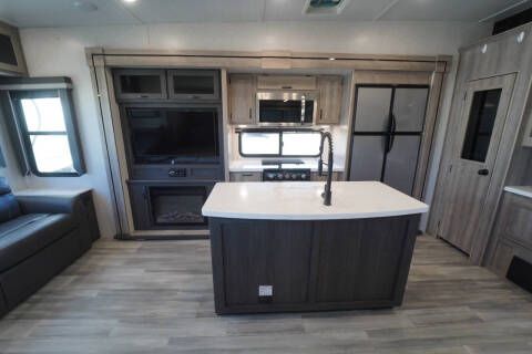 2021 Winnebago Voyage