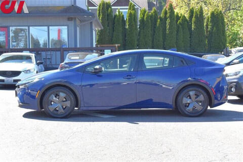 2024 Toyota Prius LE