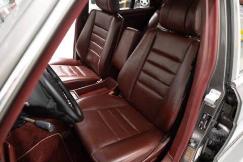 1988 Mercedes-Benz 560-Class 560 SEL