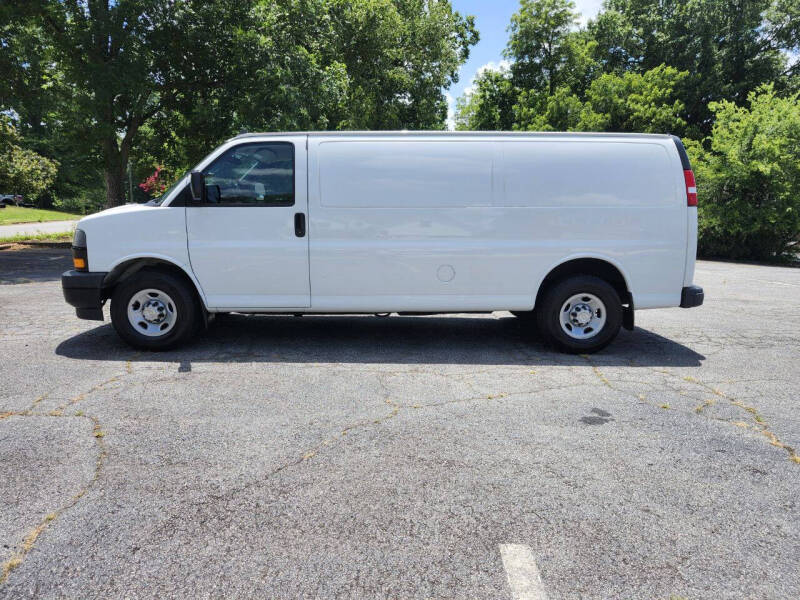 2020 Chevrolet Express 3500