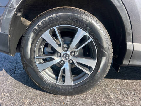 2018 Toyota RAV4 Adventure