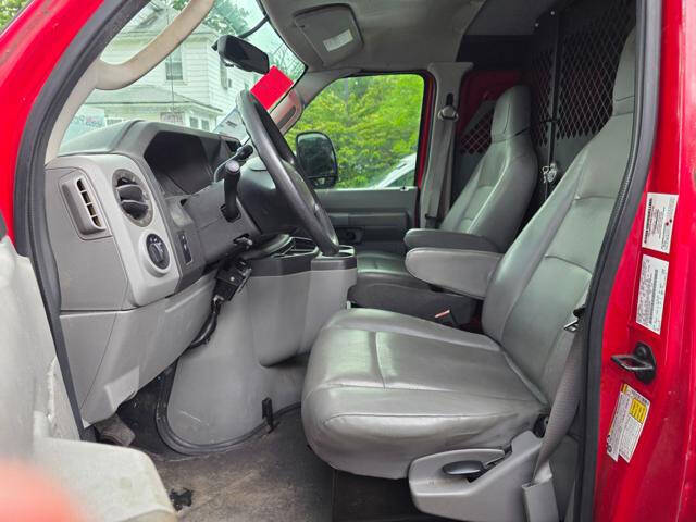 2013 Ford E-Series E-150