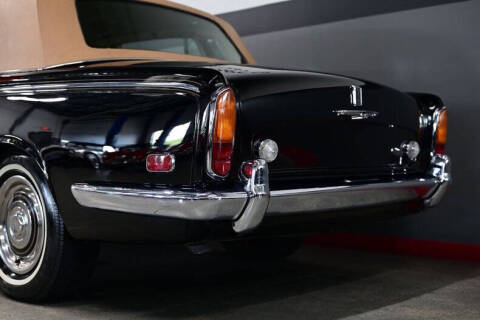 1972 Rolls-Royce SILVER CLOUD LWB