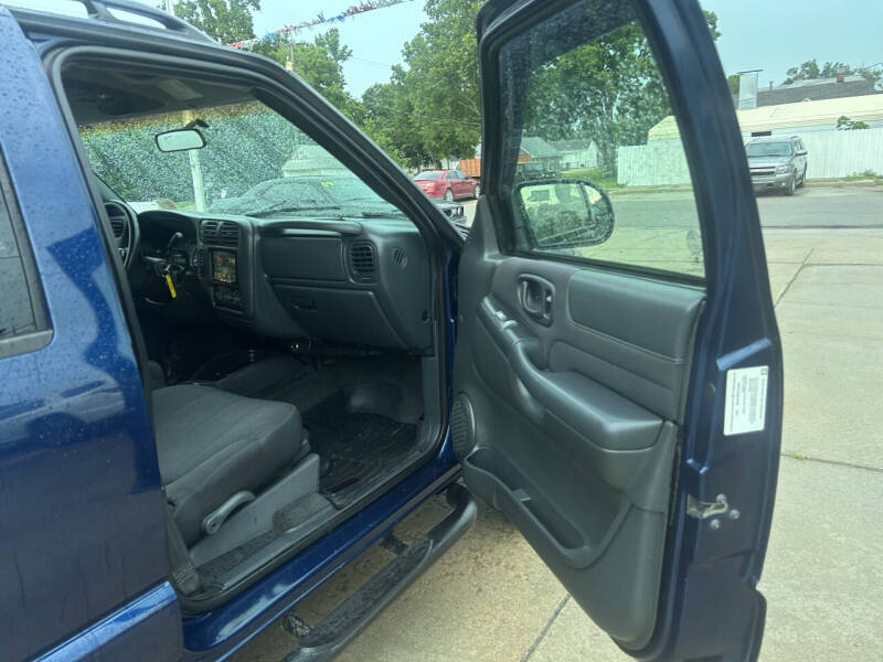 2003 Chevrolet S-10 LS