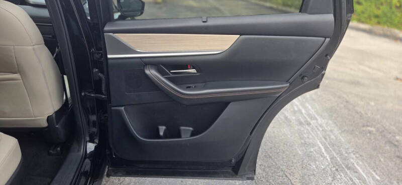 2024 Mazda CX-90 Plug-in Hybrid Premium