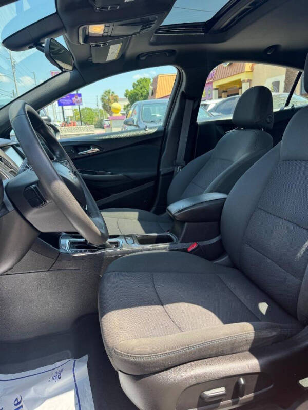 2017 Chevrolet Cruze LT Auto