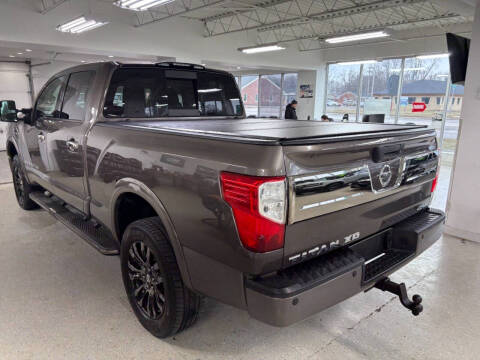 2016 Nissan Titan XD Platinum Reserve