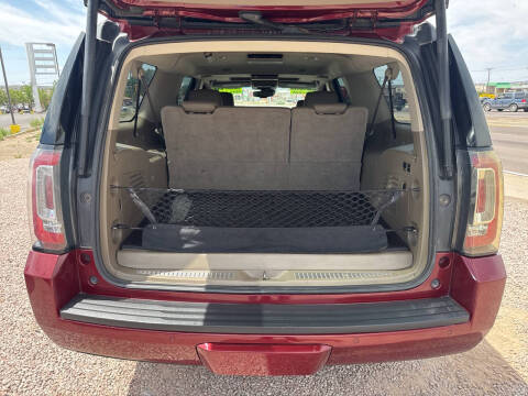 2017 GMC Yukon XL SLT