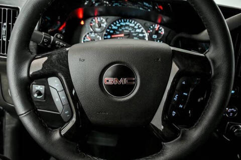 2025 GMC Savana 2500