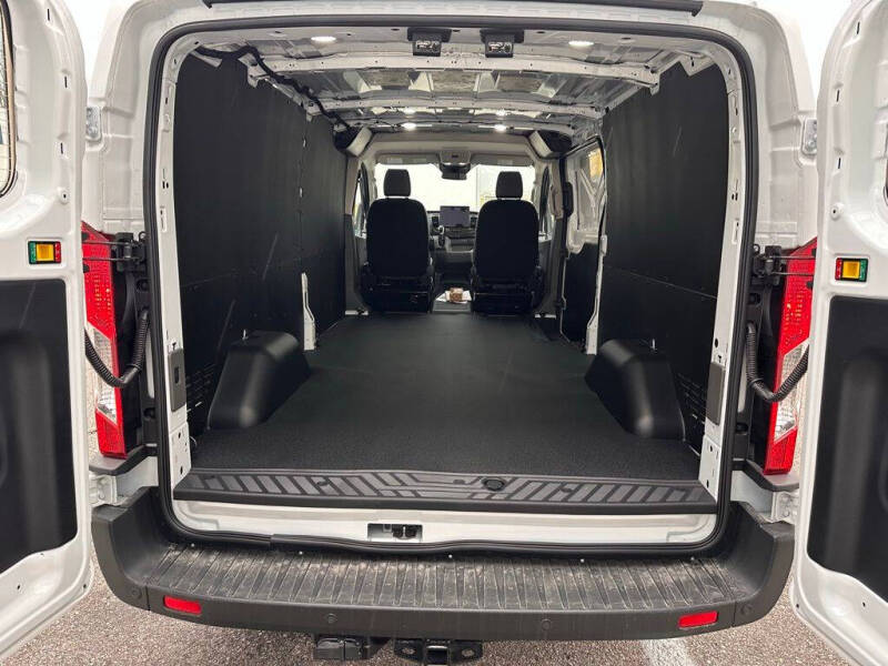 2025 Ford Transit