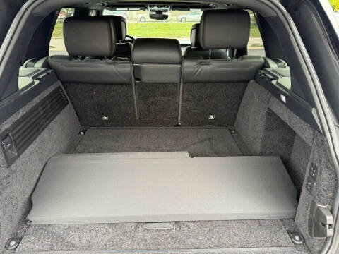 2020 Land Rover Range Rover P525 HSE