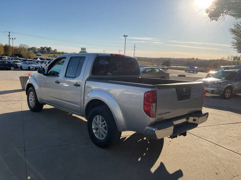 2017 Nissan Frontier SV