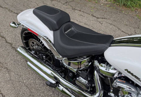 2024 Harley-Davidson FXBR - Breakout