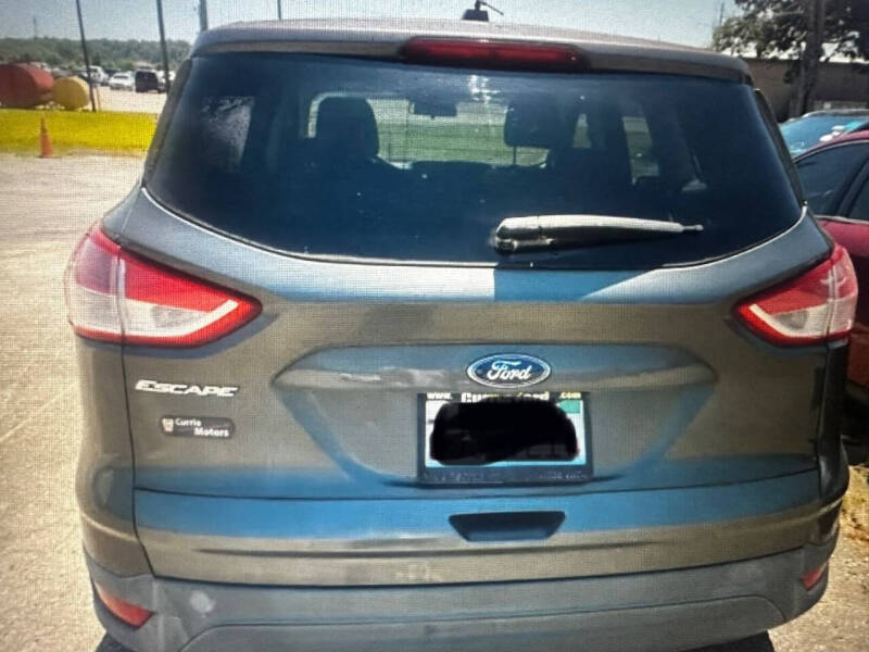 2016 Ford Escape S