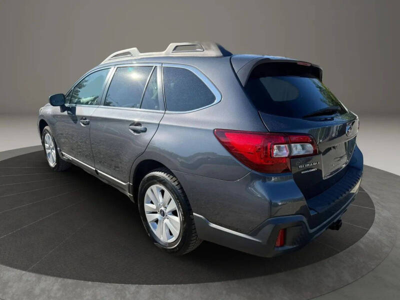2018 Subaru Outback 2.5i Premium