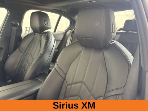 2025 BMW 5 Series 530i