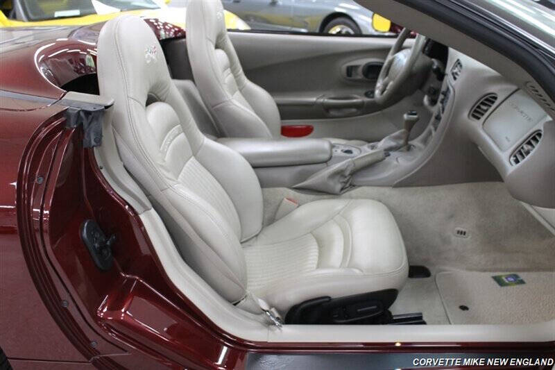 2003 Chevrolet Corvette 24