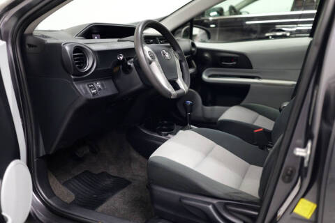 2014 Toyota Prius c Two