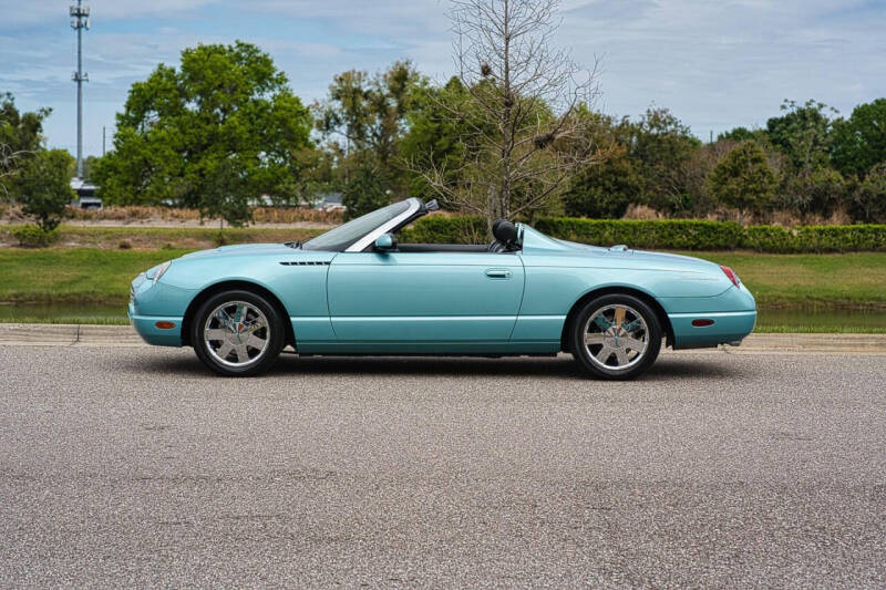 2002 Ford Thunderbird Deluxe